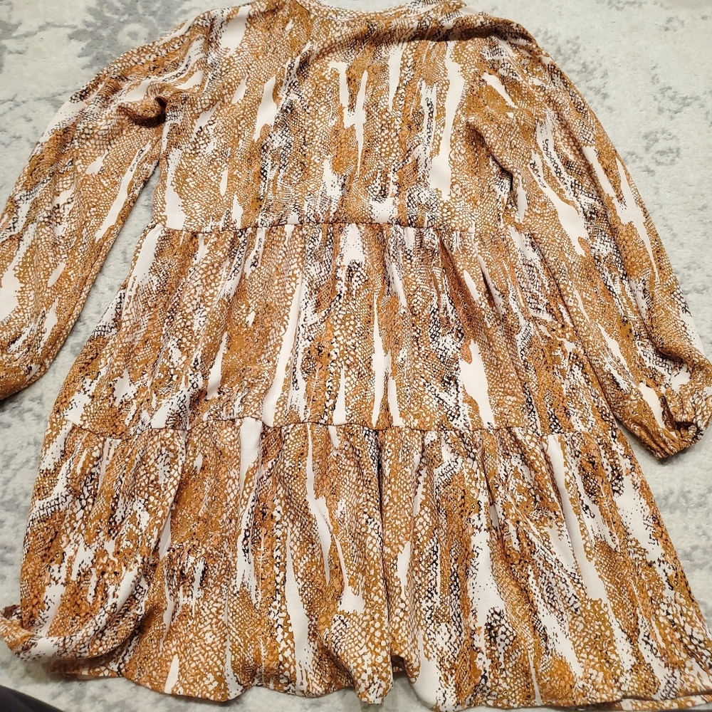 Snake Print Long Sleeve Dress - Picture 10 of 10